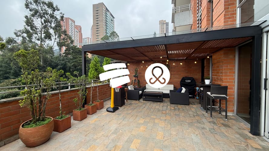 Apartamento de 3 alcobas en venta en Los Naranjos, Medellín, 170 m² · foto 8 de 17