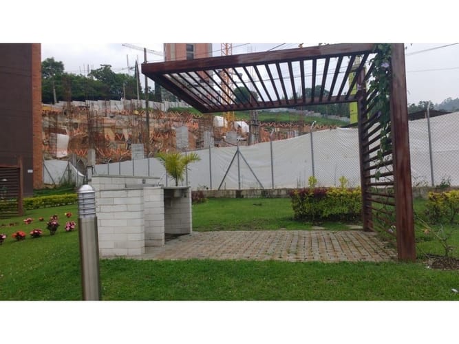 Apartamento de 3 alcobas en venta en Mayorca, Sabaneta, 87 m² · foto 12 de 17