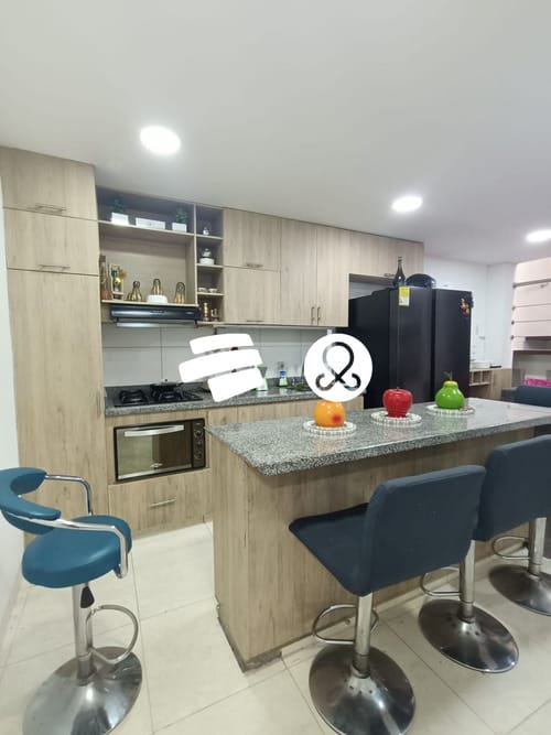 Casa de 3 alcobas en venta en El Danubio, Medellín, 138 m² · foto 3 de 24