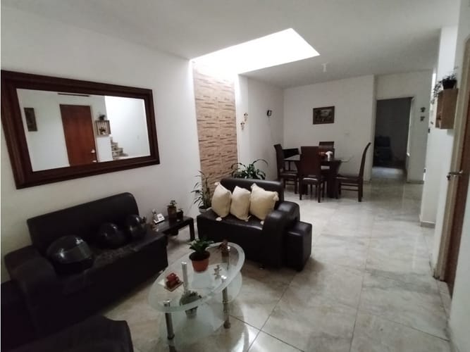 Casa de 4 alcobas en venta en Ub El Bosque, Palmira, 158 m² · foto 2 de 24
