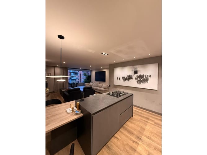 Apartamento de 3 alcobas en venta en Los Parra, Medellín, 135 m² · foto 6 de 16