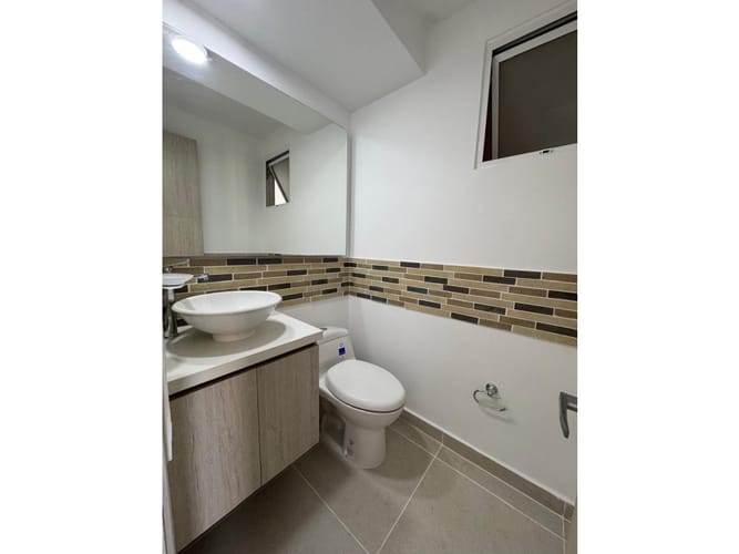 Apartamento de 2 alcobas en venta en Santa Isabel, Cali, 98 m² · foto 13 de 17
