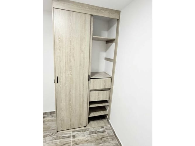 Casa de 3 alcobas en venta en Las Violetas, Medellín, 80 m² · foto 15 de 24