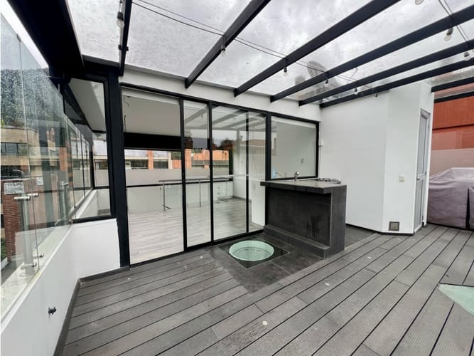 Apartamento de 3 alcobas en venta en Chicó Reservado, Bogotá, 255 m² · foto 8 de 15