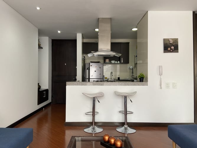 Apartaestudio en venta en Chico Norte, Bogotá, 49 m² · foto 2 de 17