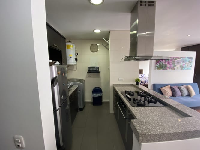 Apartaestudio en venta en Chico Norte, Bogotá, 49 m² · foto 3 de 17