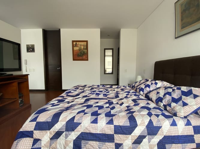Apartaestudio en venta en Chico Norte, Bogotá, 49 m² · foto 9 de 17