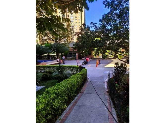 Apartamento de 3 alcobas en venta en Bellavista, Bello, 63 m² · foto 3 de 15