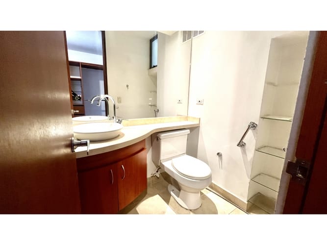 Apartamento en venta en Cedritos, Bogotá · foto 4 de 24