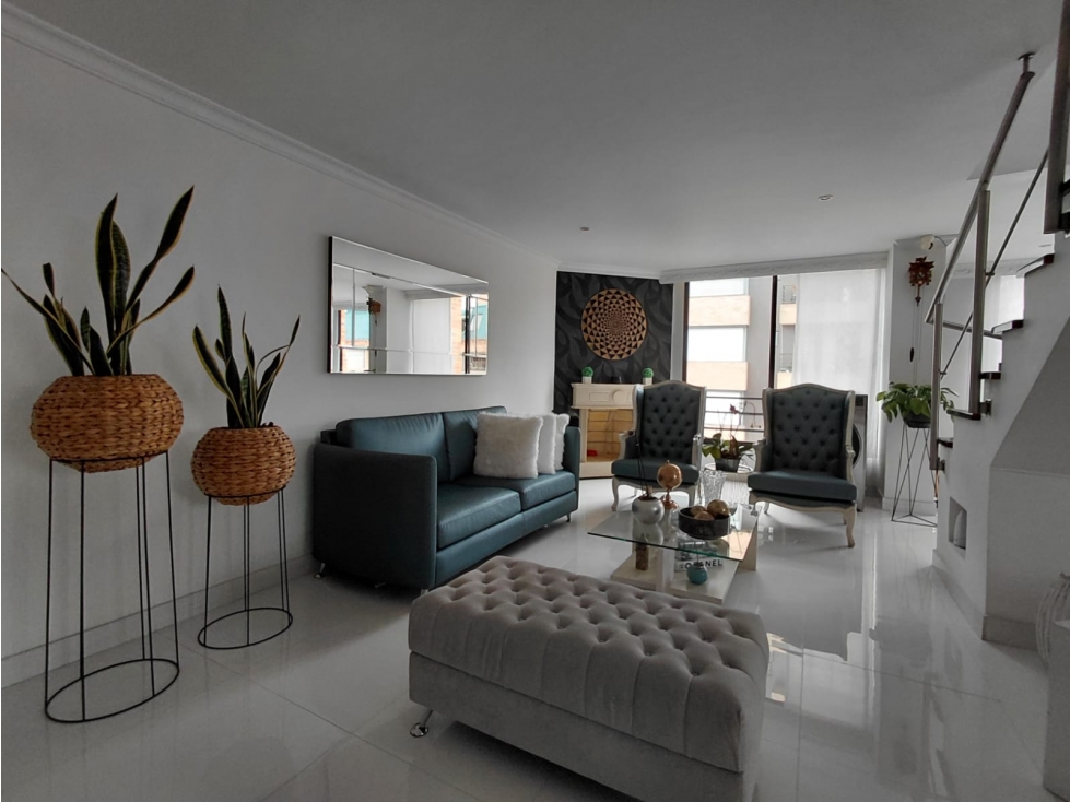 Apartamento en venta en Belmira, Bogotá · foto 2 de 24