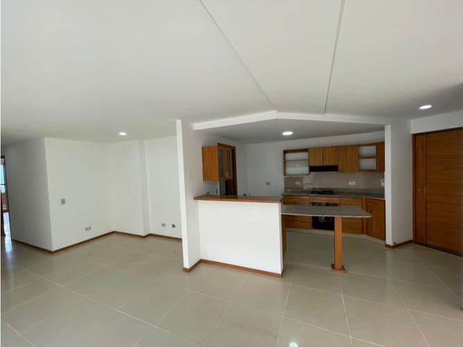 Apartamento de 3 alcobas en arriendo en Aves Maria, Sabaneta, 113 m² · foto 2 de 21
