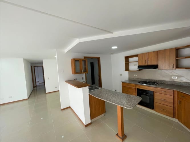 Apartamento de 3 alcobas en arriendo en Aves Maria, Sabaneta, 113 m² · foto 3 de 21