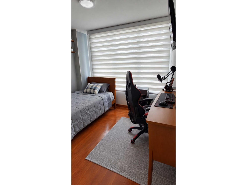 Apartamento en venta en Mazuren, Bogotá · foto 6 de 13