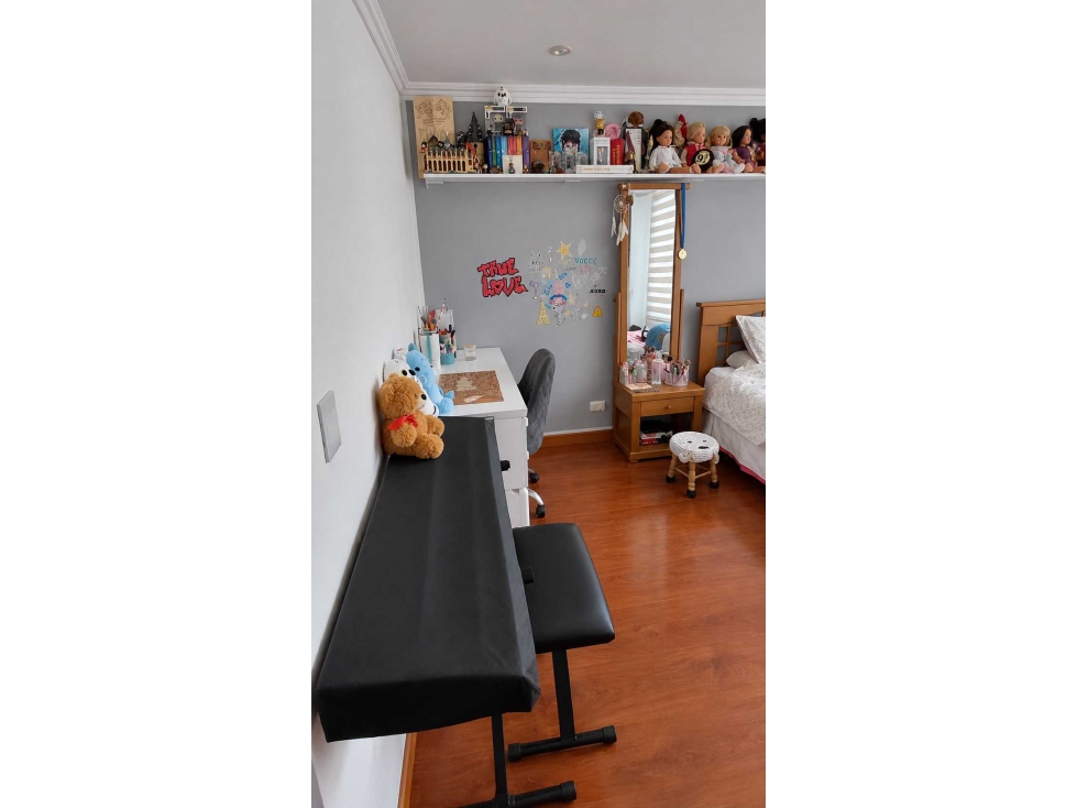 Apartamento en venta en Mazuren, Bogotá · foto 7 de 13