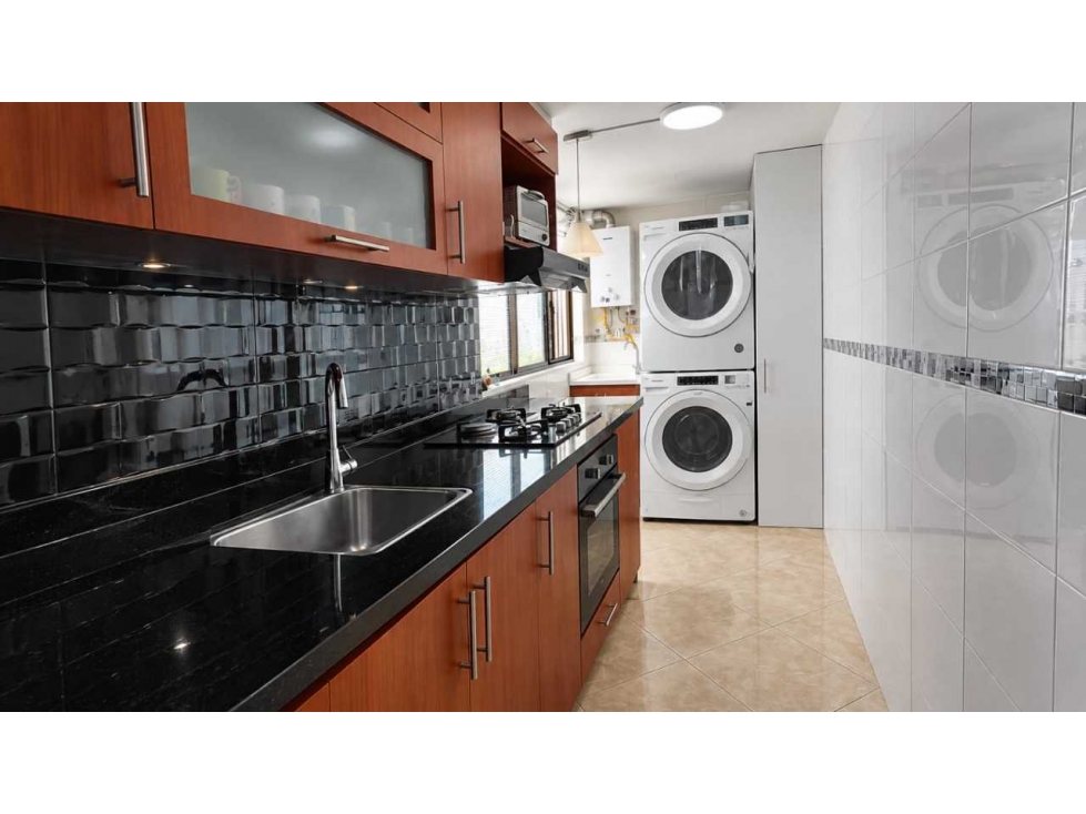Apartamento en venta en Mazuren, Bogotá · foto 9 de 13