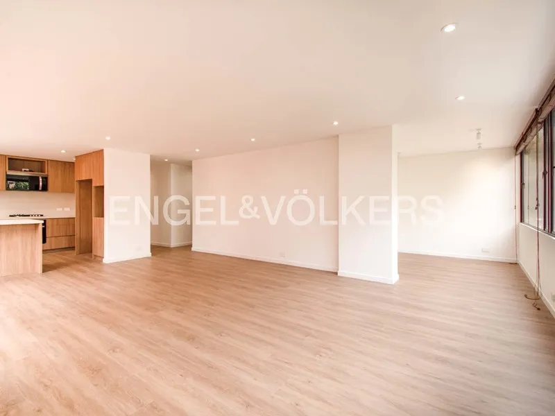 Apartamento en venta en Chico Norte, Bogotá · foto 3 de 14