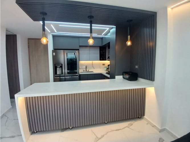 Apartamento en venta en Rodeo Alto, Medellín · foto 2 de 24