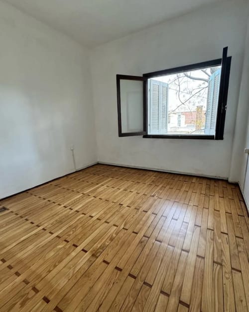Alquiler Apartamento De 2 Dormitorios Balcón En La Comercial · Foto 7