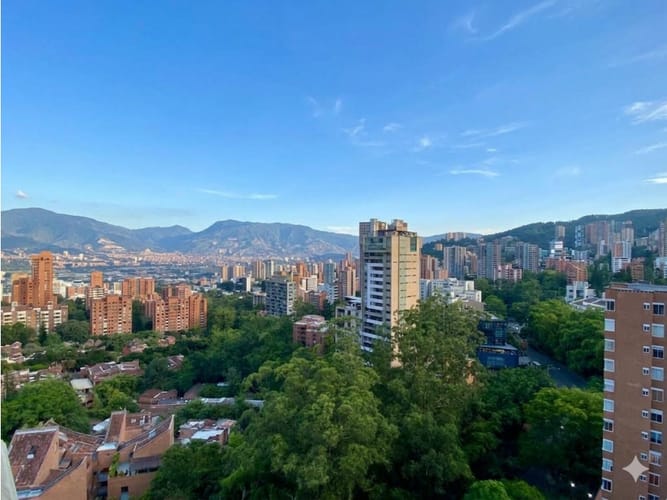 Apartamento de 3 alcobas en venta en Transversal Inferior, Medellín, 75 m² · foto 4 de 19