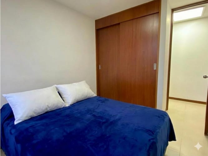 Apartamento de 3 alcobas en venta en Transversal Inferior, Medellín, 75 m² · foto 11 de 19