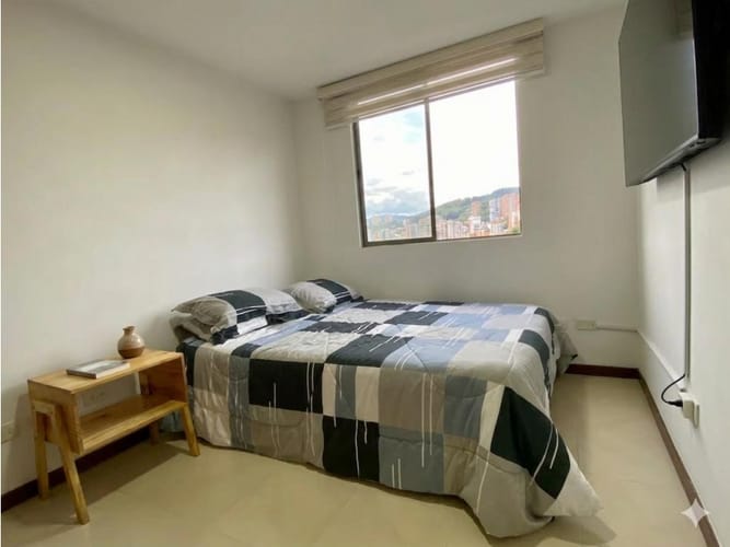 Apartamento de 3 alcobas en venta en Transversal Inferior, Medellín, 75 m² · foto 14 de 19