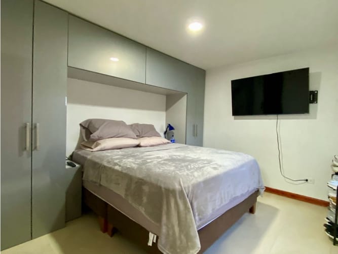 Apartamento de 3 alcobas en venta en Transversal Inferior, Medellín, 75 m² · foto 15 de 19
