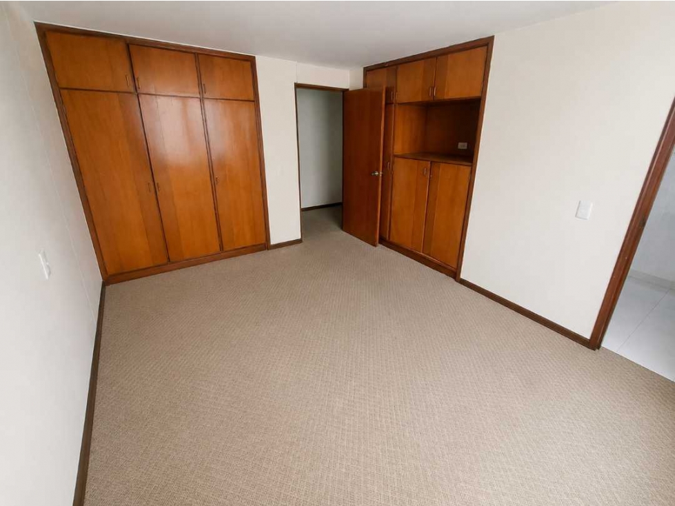 Apartamento en venta en Multicentro, Bogotá · foto 3 de 18