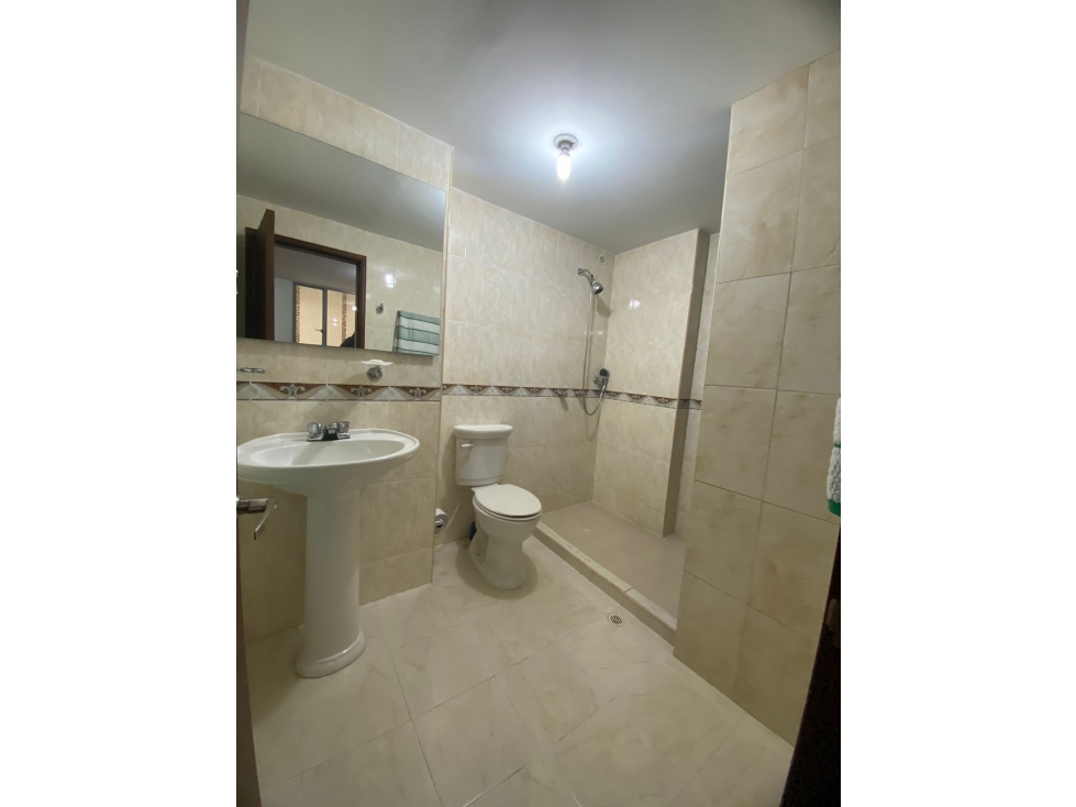 Apartamento en venta en Santa Barbara, Bogotá · foto 6 de 19