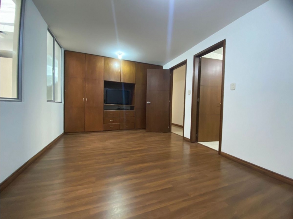Apartamento en venta en Santa Barbara, Bogotá · foto 14 de 19