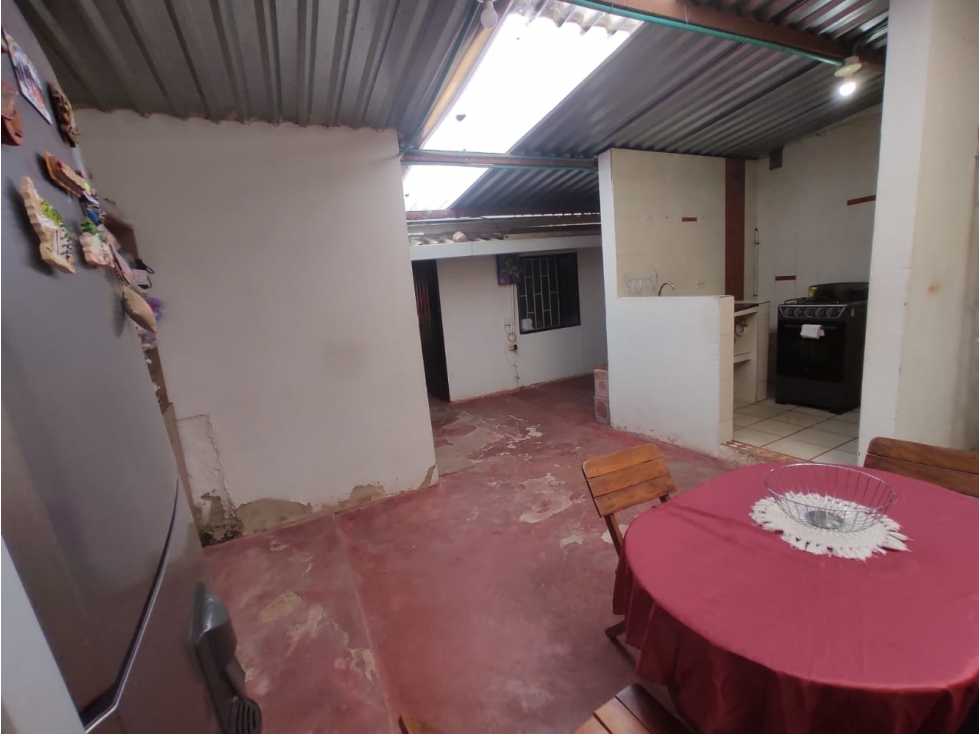 Casa en venta en El Tuno, Bogotá · foto 8 de 18