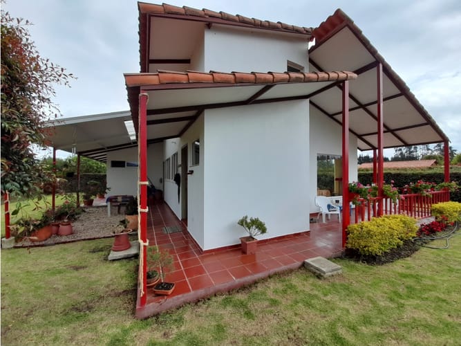 Casa de 3 alcobas en venta en El Porvenir, Tocancipá, 270 m² · foto 6 de 24