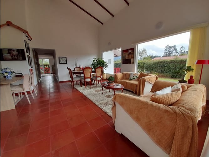 Casa de 3 alcobas en venta en El Porvenir, Tocancipá, 270 m² · foto 7 de 24