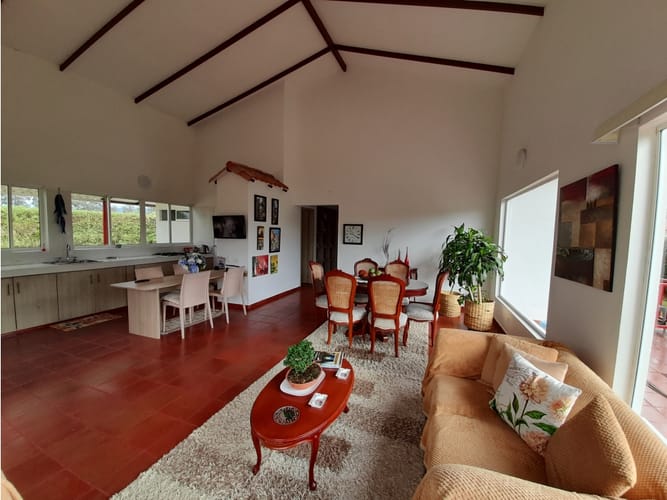 Casa de 3 alcobas en venta en El Porvenir, Tocancipá, 270 m² · foto 8 de 24