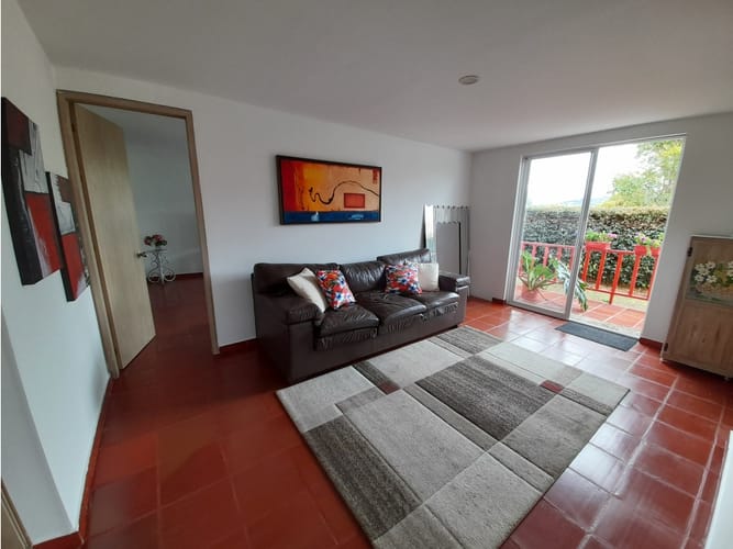 Casa de 3 alcobas en venta en El Porvenir, Tocancipá, 270 m² · foto 9 de 24