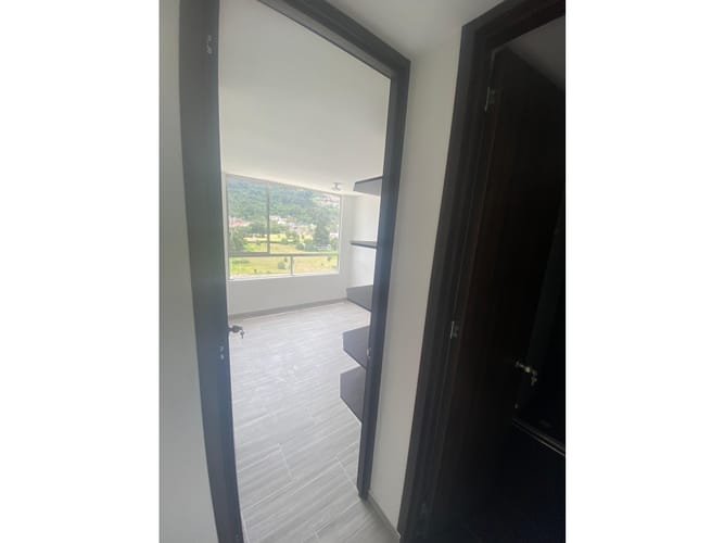 Apartaestudio en venta en El Redil, Bogotá, 35 m² · foto 16 de 17