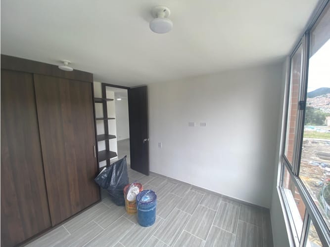 Apartaestudio en venta en El Redil, Bogotá, 35 m² · foto 17 de 17