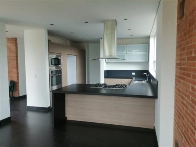 Casa de 4 alcobas en arriendo en Tiquiza, Chía, 260 m² · foto 2 de 21