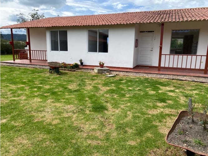 Casa de 4 alcobas en arriendo en El Porvenir, Tocancipá, 250 m² · foto 3 de 15