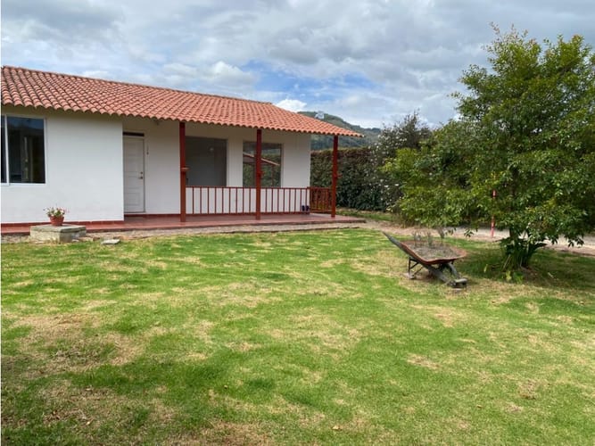 Casa de 4 alcobas en arriendo en El Porvenir, Tocancipá, 250 m² · foto 4 de 15