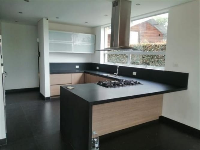 Casa de 4 alcobas en arriendo en Tiquiza, Chía, 260 m² · foto 7 de 21