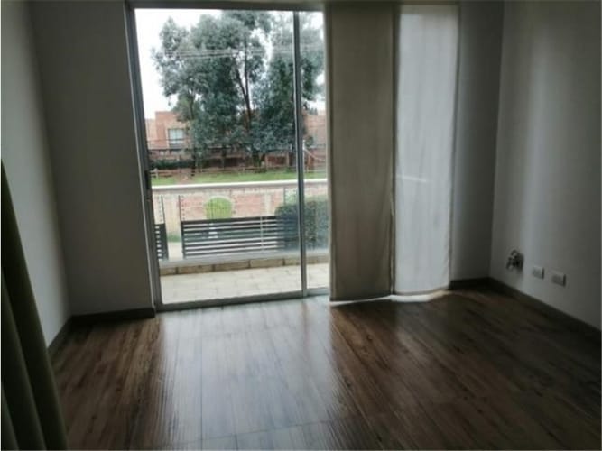 Casa de 4 alcobas en arriendo en Tiquiza, Chía, 260 m² · foto 17 de 21