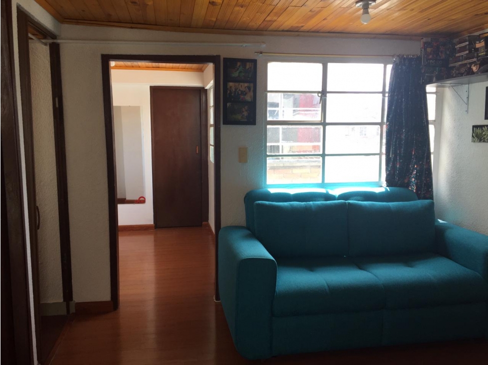 Casa en venta en Barrios Unidos, Bogotá · foto 2 de 14
