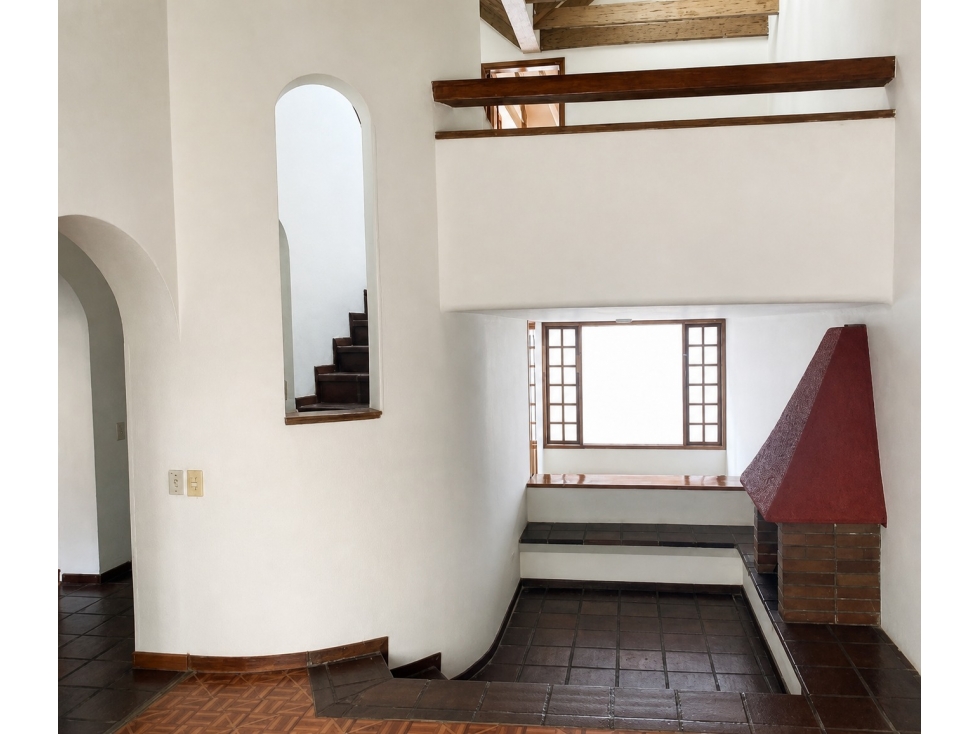 Casa en venta en Cedritos, Bogotá · foto 3 de 9