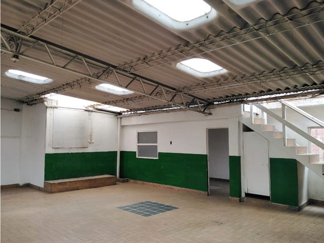 Casa de 7 alcobas en venta en El Libertador, Soacha, 461 m² · foto 5 de 9