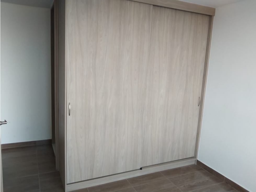 Apartamento en venta en El Redil, Bogotá · foto 11 de 16
