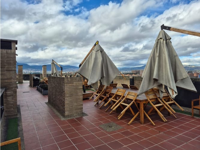 Apartamento en venta en Ciudad Salitre Occidental, Bogotá · foto 2 de 17