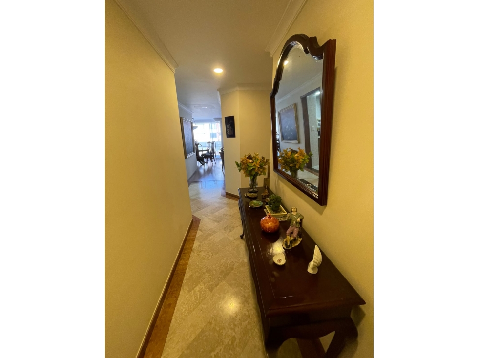 Apartamento en venta en Santa Barbara, Bogotá · foto 12 de 18