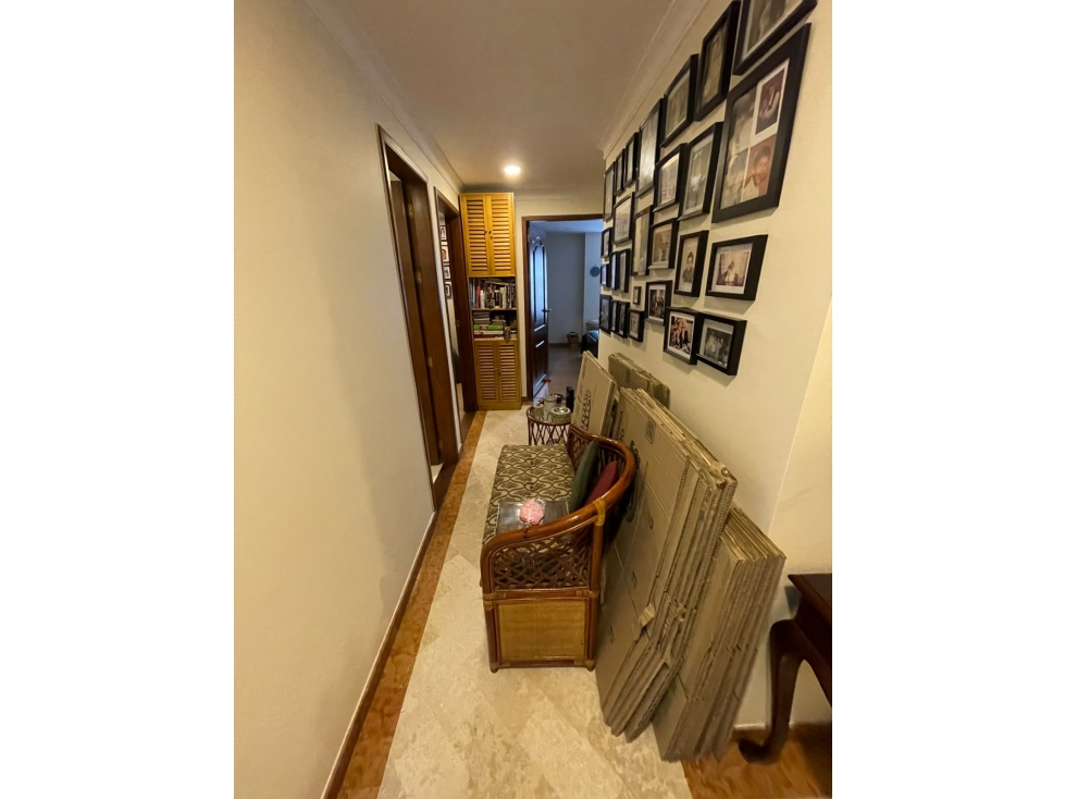 Apartamento en venta en Santa Barbara, Bogotá · foto 13 de 18