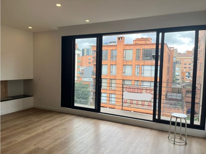 Apartamento de 3 alcobas en venta en San Patricio, Bogotá, 147 m² · foto 7 de 16