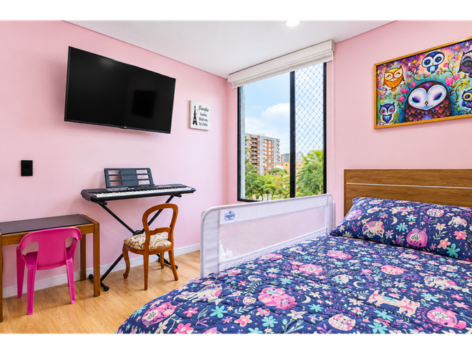 Apartamento en venta en Cedritos, Bogotá · foto 2 de 9